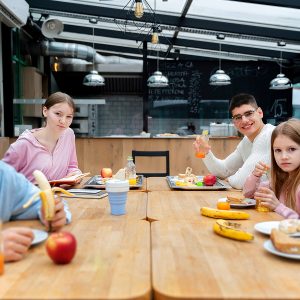 Monitor de comedor escolar avanzado