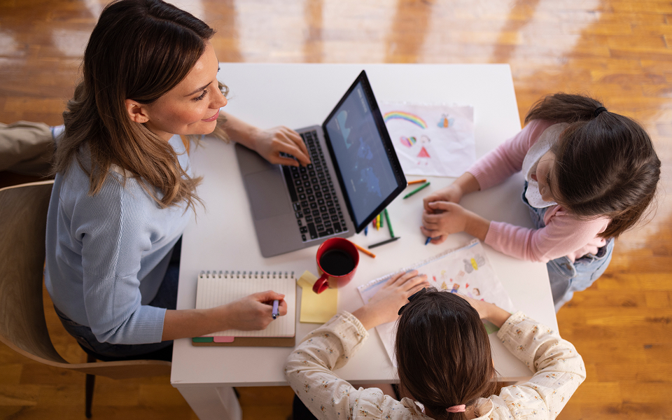 Monitor de educación infantil