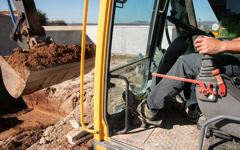 Operador de miniexcavadora