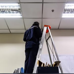 Plan de mantenimiento en un edificio de oficinas