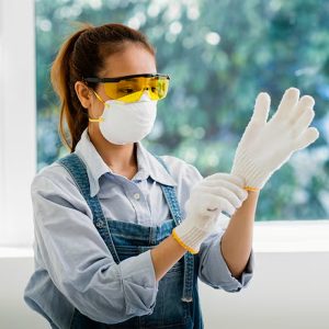 Prevención de riesgos laborales en actividades de limpieza